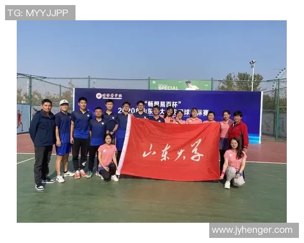 重庆网球队荣登网球耐力排行榜首位展现卓越实力与团队精神 重庆网球队荣登网球耐力排行榜首位展现卓越实力与团队精神